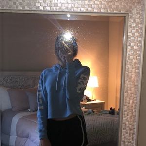 Blue west coast crop top